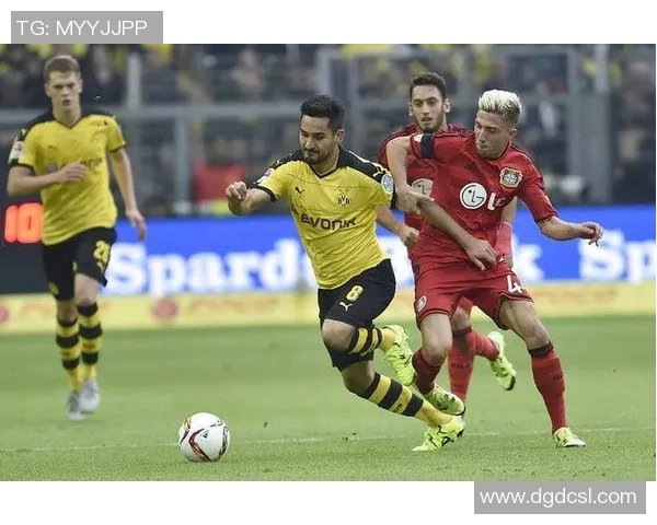 德甲精彩对决多特蒙德逆转本菲卡乌龙球成比赛转折点集锦回顾